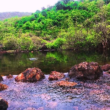 Rohan Homestay By Traviget Hospitality, Dapoli-Konkan Harnai ภายนอก รูปภาพ